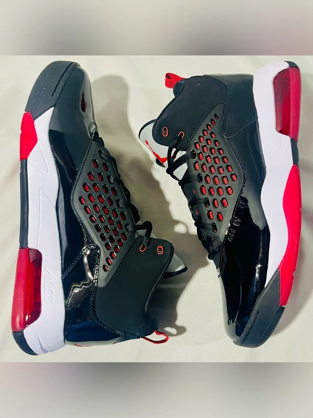 Jordan sleek black